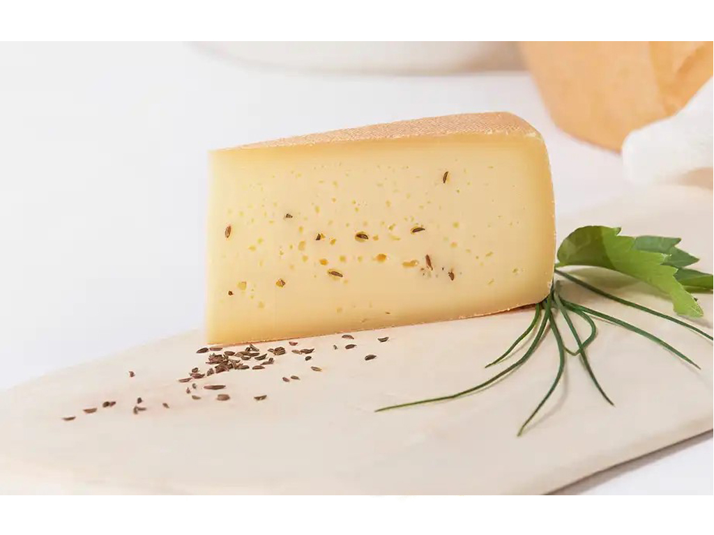 kuemmelkaese@bayer-bayer.com